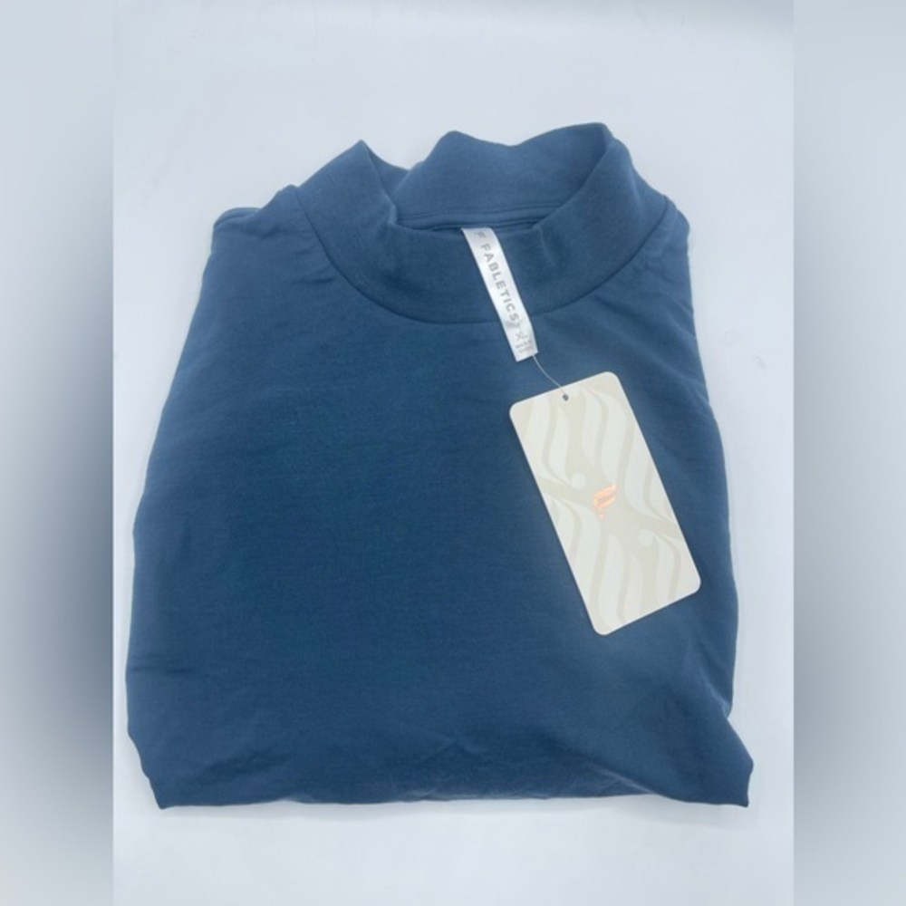 NWT Fabletics Samantha‎ Mock Neck Pullover XL